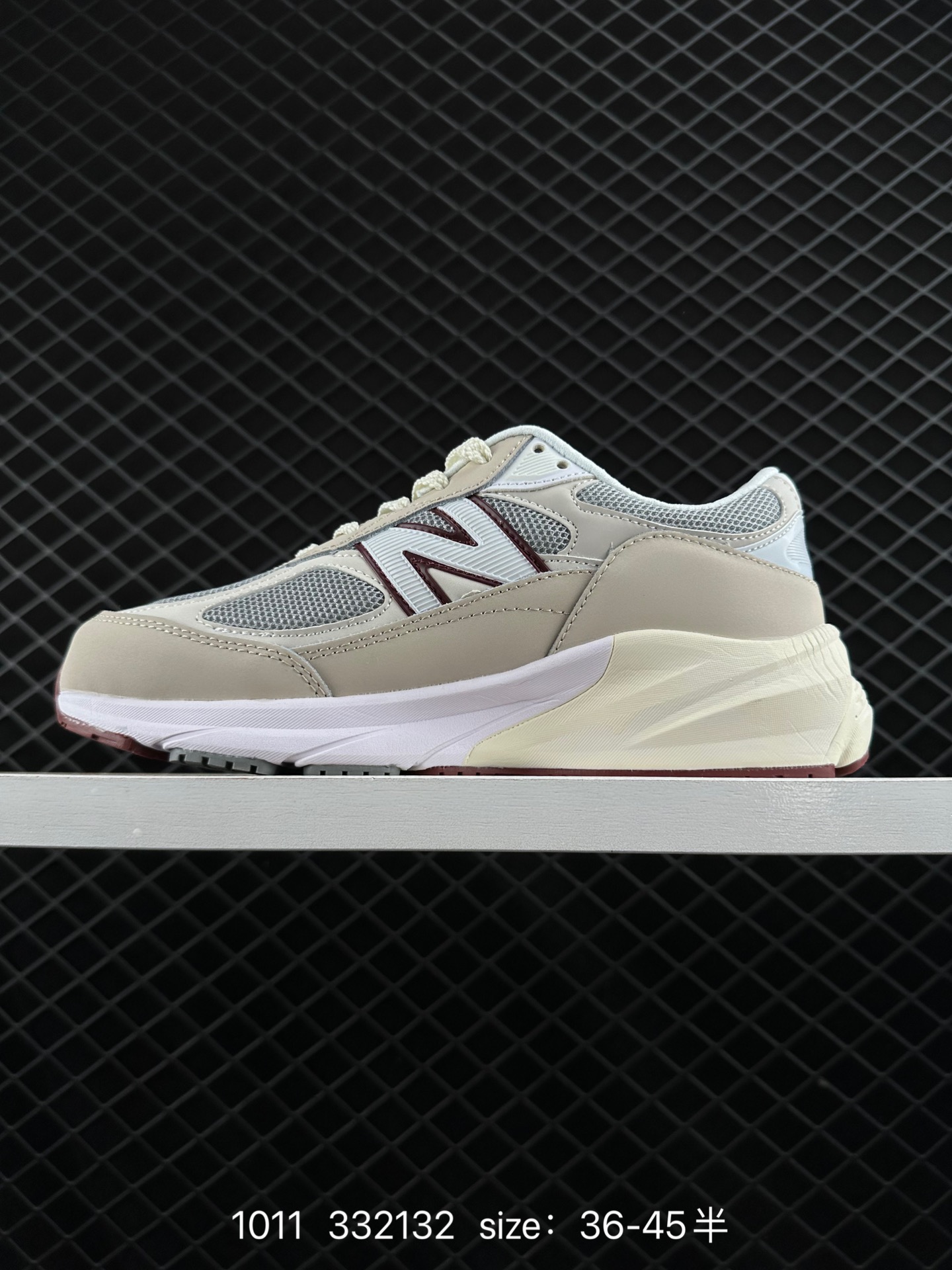 New Balance U990